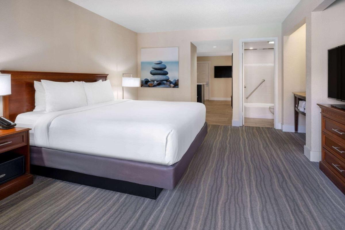Wyndham Boca Raton Hotel - image 7