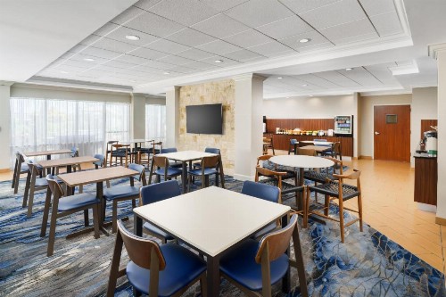 Fairfield Inn & Suites Boca Raton - image 6