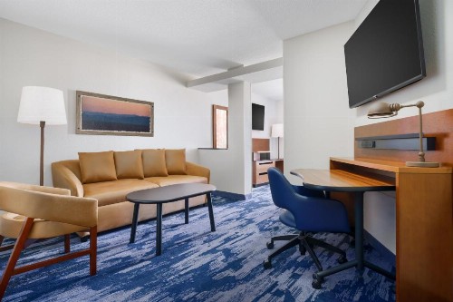 Fairfield Inn & Suites Boca Raton - image 9