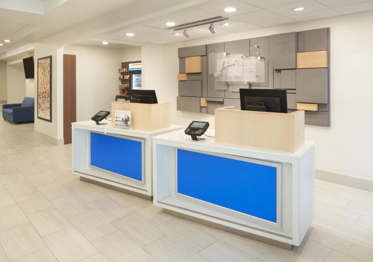 Holiday Inn Express Boca Raton - West an IHG Hotel - main image