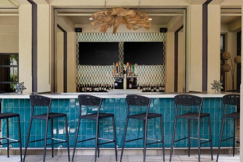 Boca Raton Marriott at Boca Center - image 2