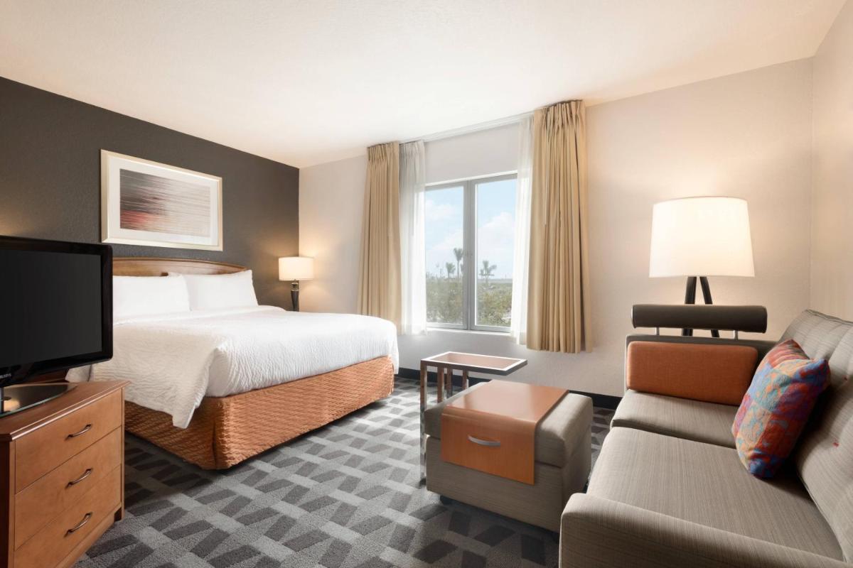 TownePlace Suites Boca Raton - image 6