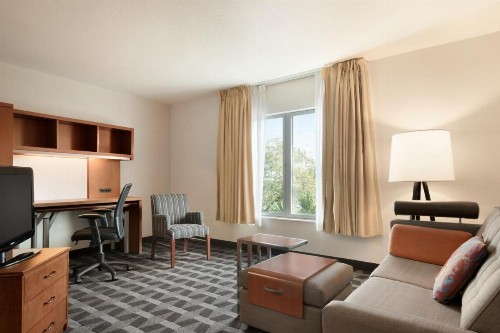 TownePlace Suites Boca Raton - image 8