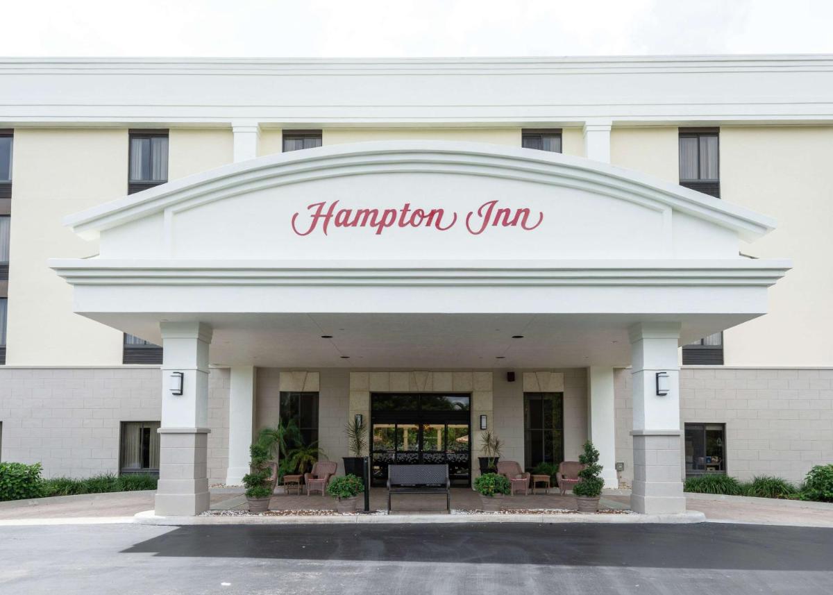 Hampton Inn Boca Raton - image 2