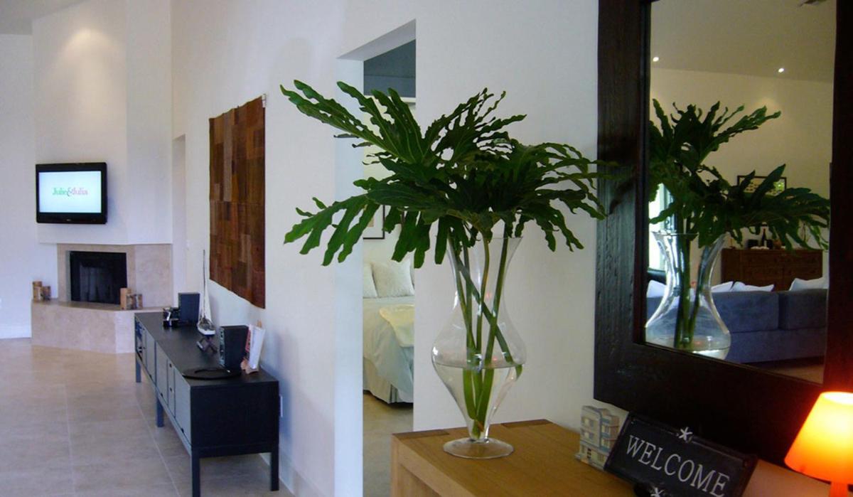 Dolphin Retreat Villa - East Boca Raton - image 2