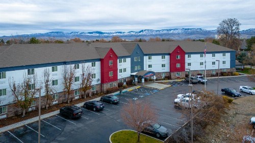 Candlewood Suites Boise - Towne Square an IHG Hotel - image 2