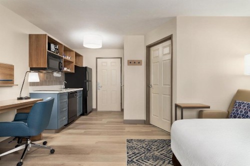 Candlewood Suites Boise - Towne Square an IHG Hotel - image 38