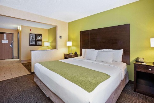 La Quinta by Wyndham Boise Airport - image 19
