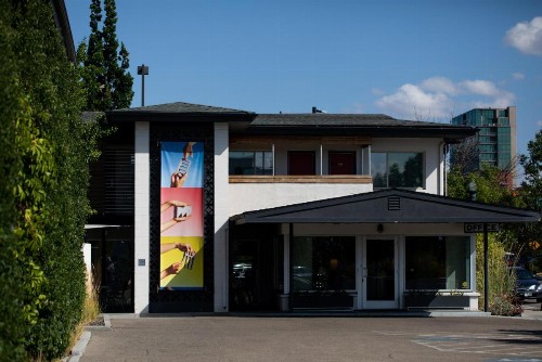 Modern Hotel - image 10