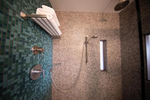 Modern Hotel - image 14
