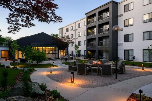 Courtyard Boise Downtown - image 22
