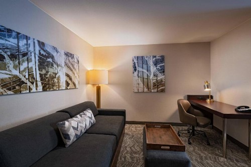 SpringHill Suites Boise West/Eagle - image 20