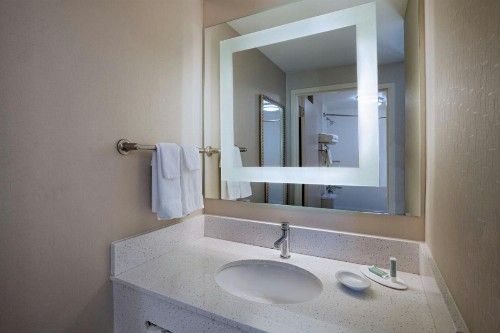 SpringHill Suites Boise West/Eagle - image 8