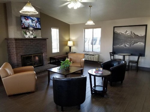 Super 8 by Wyndham Boise - image 29