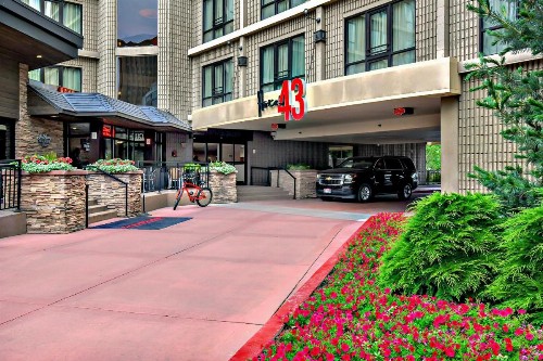 Hotel 43 Boise - image 2