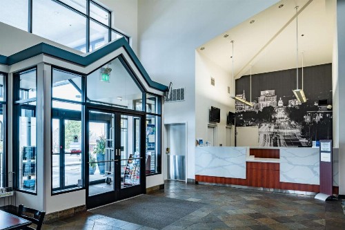 Best Western Vista Inn at the Airport - image 12