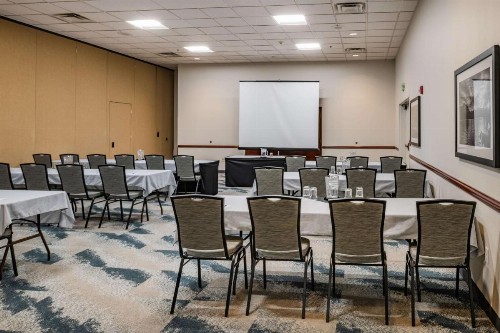 Best Western Vista Inn at the Airport - image 18
