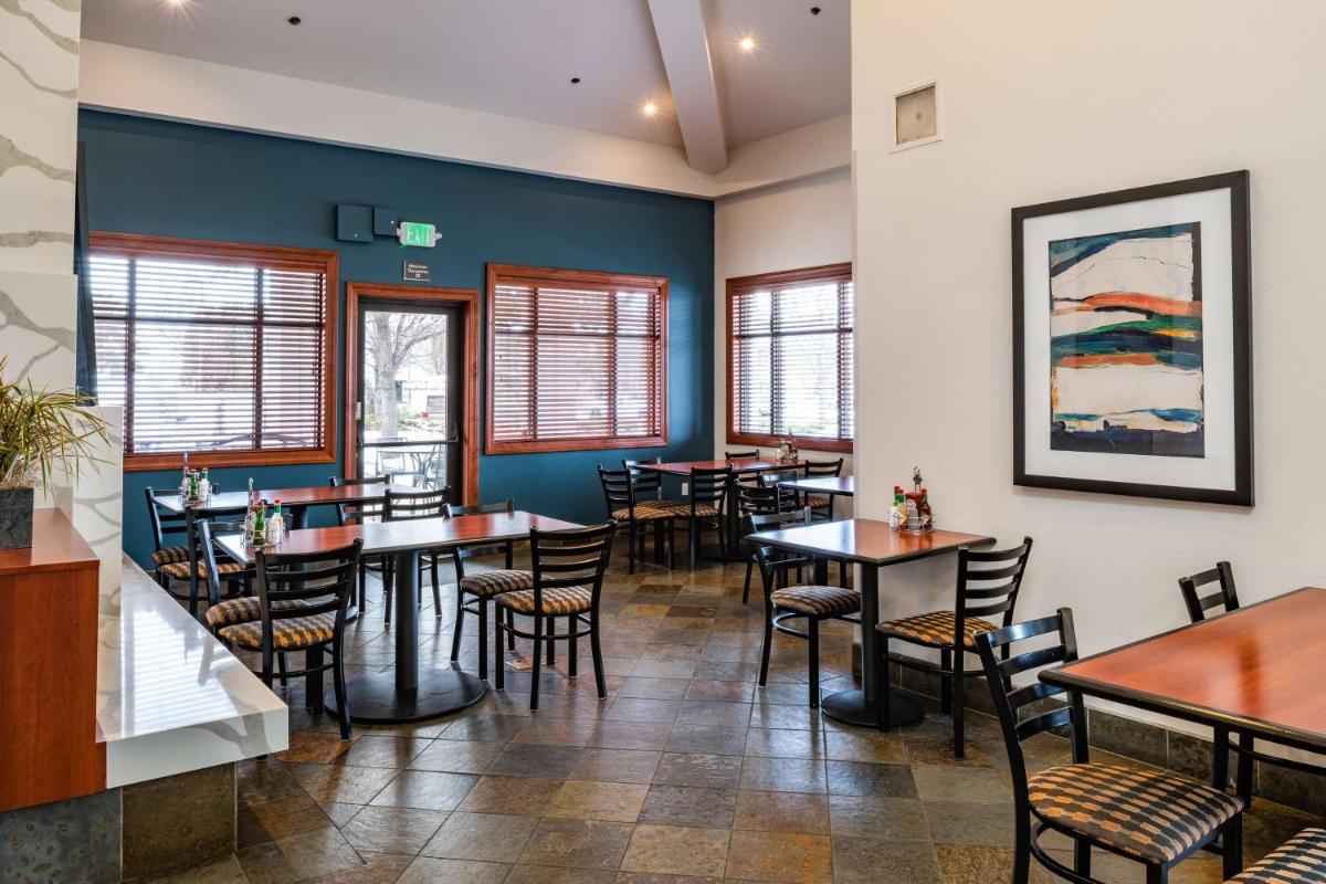 Best Western Vista Inn at the Airport - image 4