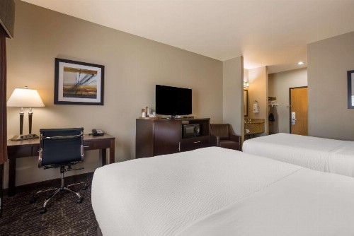 Best Western Northwest Lodge - image 17
