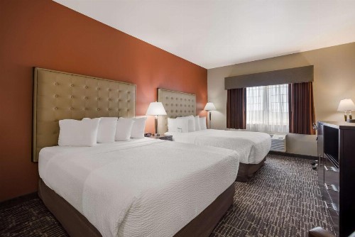 Best Western Northwest Lodge - image 3