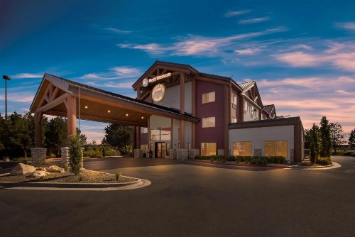 Best Western Northwest Lodge - image 36