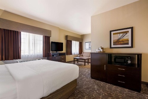 Best Western Northwest Lodge - image 5