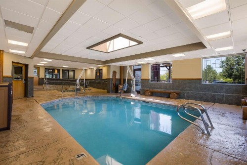 Best Western Northwest Lodge - image 8
