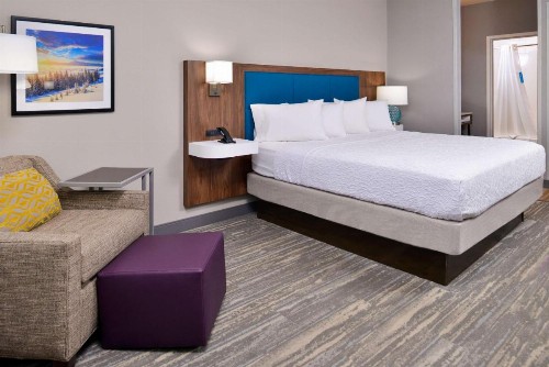 Hampton Inn & Suites Boise/Spectrum - image 24