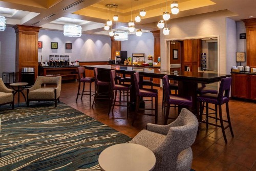 Hampton Inn & Suites Boise/Spectrum - image 42