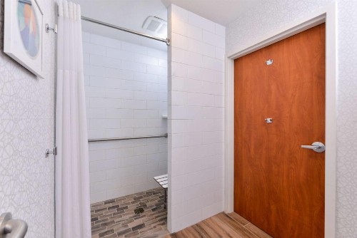 Hampton Inn & Suites Boise/Spectrum - image 7