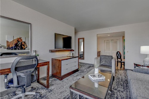 The Grove Hotel - image 22