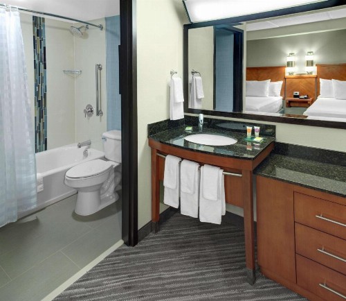 Hyatt Place Boise/Towne Square - image 13