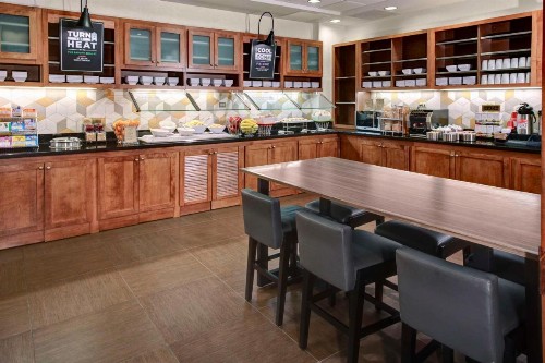 Hyatt Place Boise/Towne Square - image 26