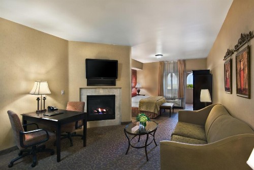 Oxford Suites Boise - image 15