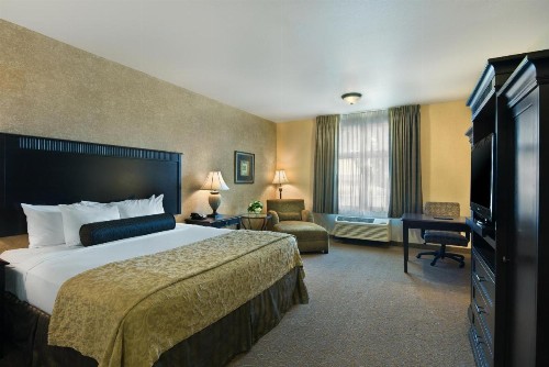 Oxford Suites Boise - image 22