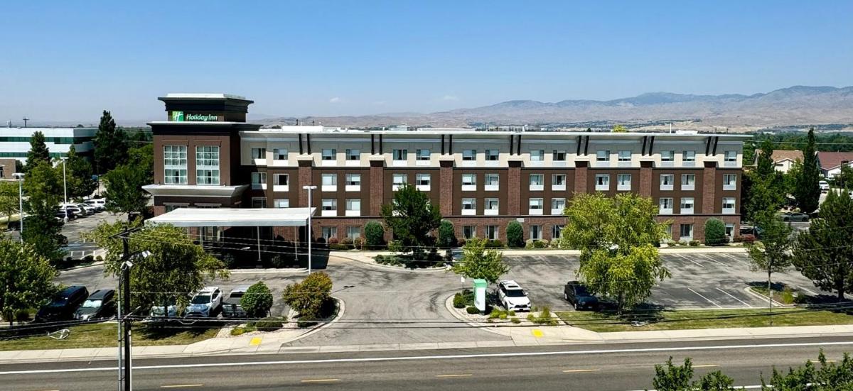 Holiday Inn Boise Airport an IHG Hotel - main image