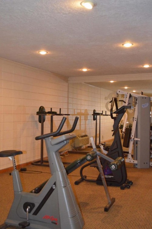 Cottonwood Suites Boise Riverside Downtown - image 6