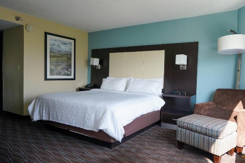 Holiday Inn Express Boise Downtown an IHG Hotel - image 17