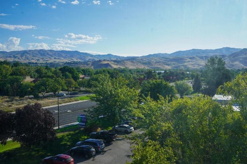 Holiday Inn Express Boise Downtown an IHG Hotel - image 34