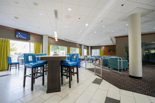 Holiday Inn Express Boise Downtown an IHG Hotel - image 36