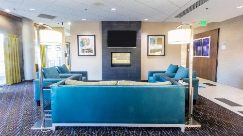 Holiday Inn Express Boise Downtown an IHG Hotel - image 5