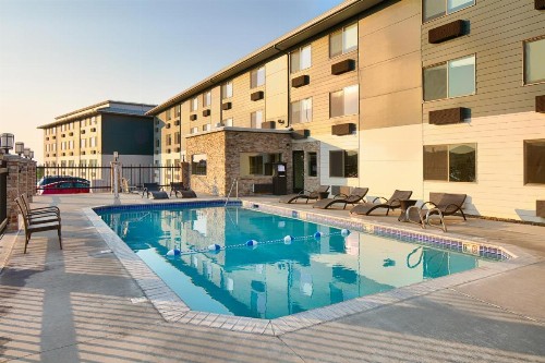 Red Lion Inn & Suites Boise Airport - image 3