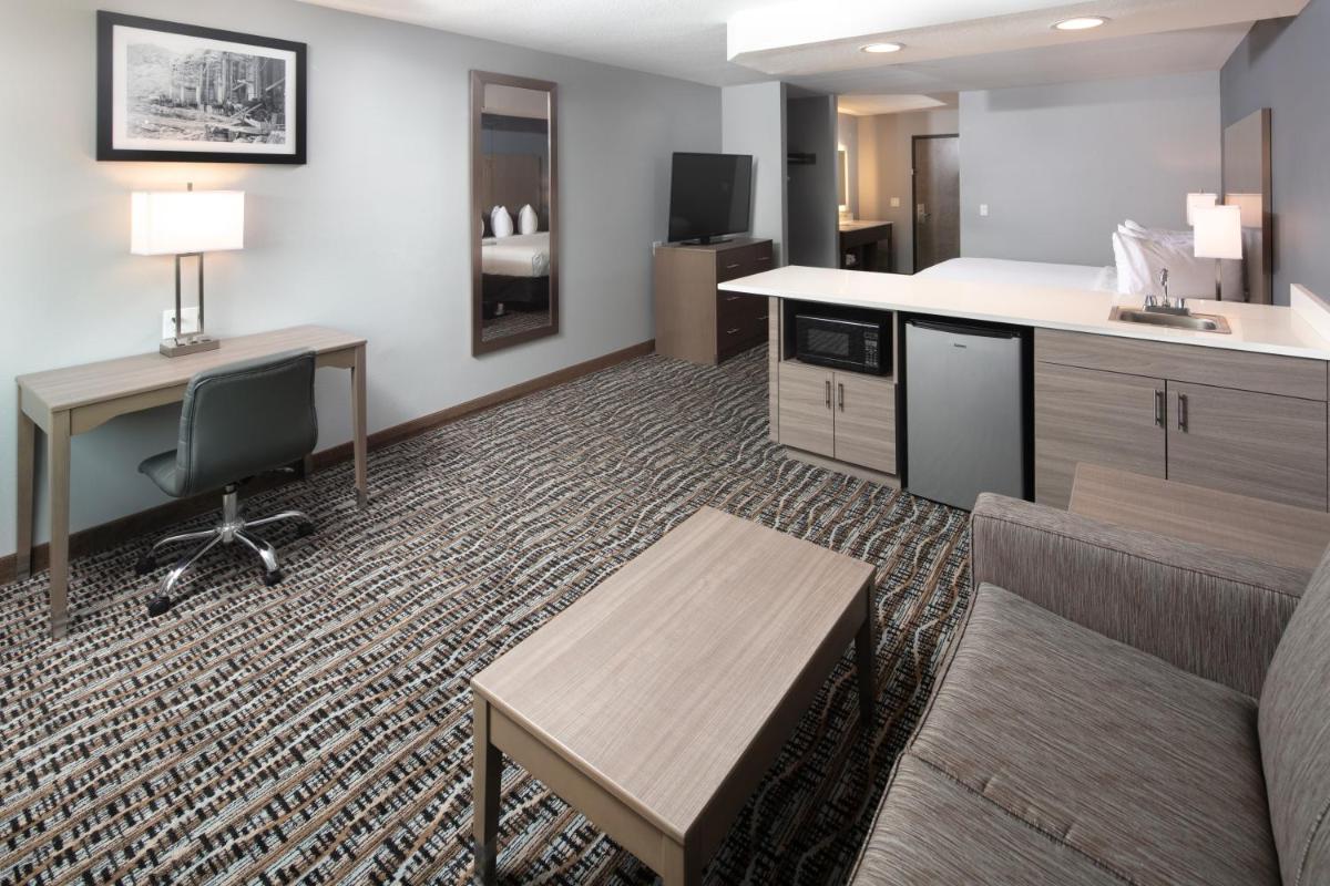 Red Lion Inn & Suites Boise Airport - image 4