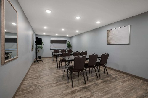 Red Lion Inn & Suites Boise Airport - image 6