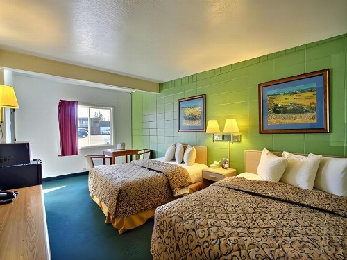 Budget Inn Boise - image 2