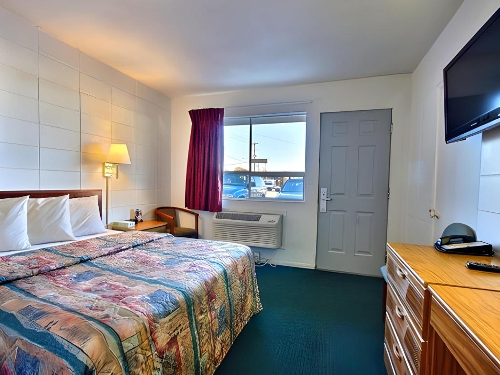 Budget Inn Boise - image 5