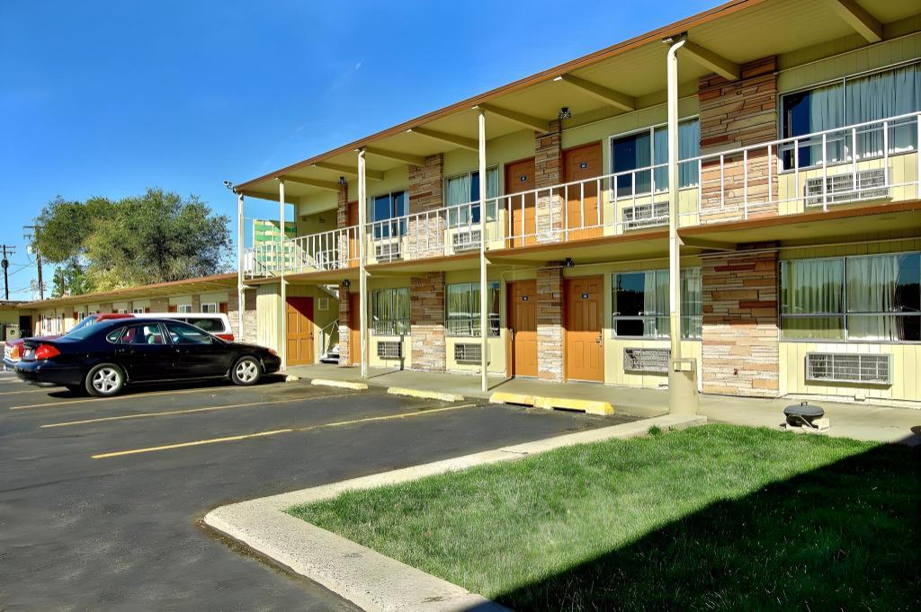 Budget Inn Boise - image 6