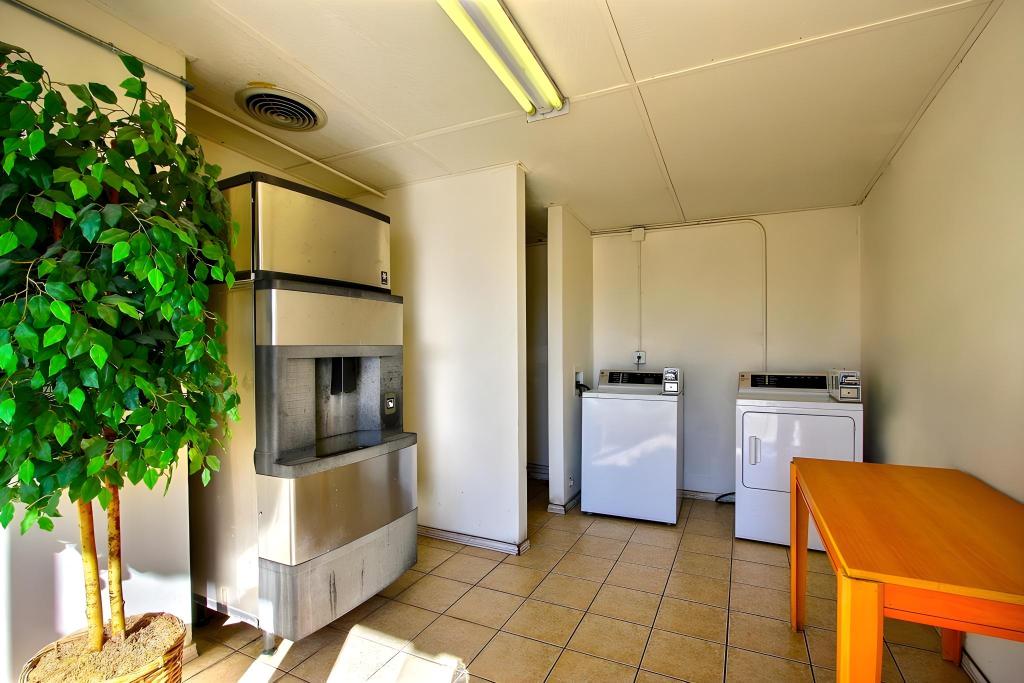 Budget Inn Boise - image 7