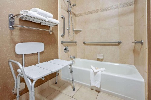 La Quinta by Wyndham Boise Towne Square - image 12