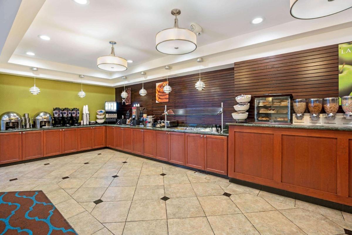 La Quinta by Wyndham Boise Towne Square - image 2